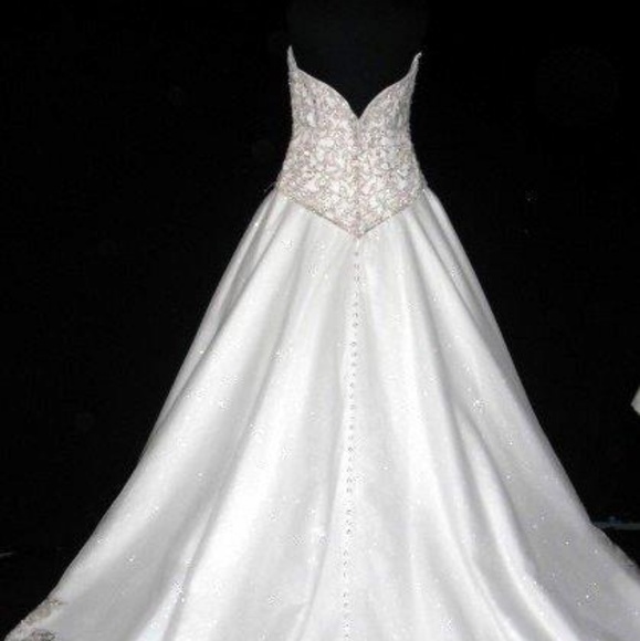 Allure Wedding Gown - Picture 4 of 8